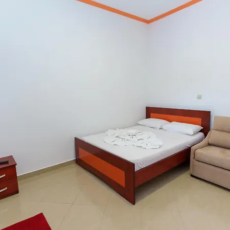 Anna Apartment